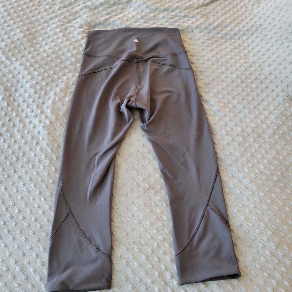 Lululemon Gray Yoga Pants 19" Inseam Size 4